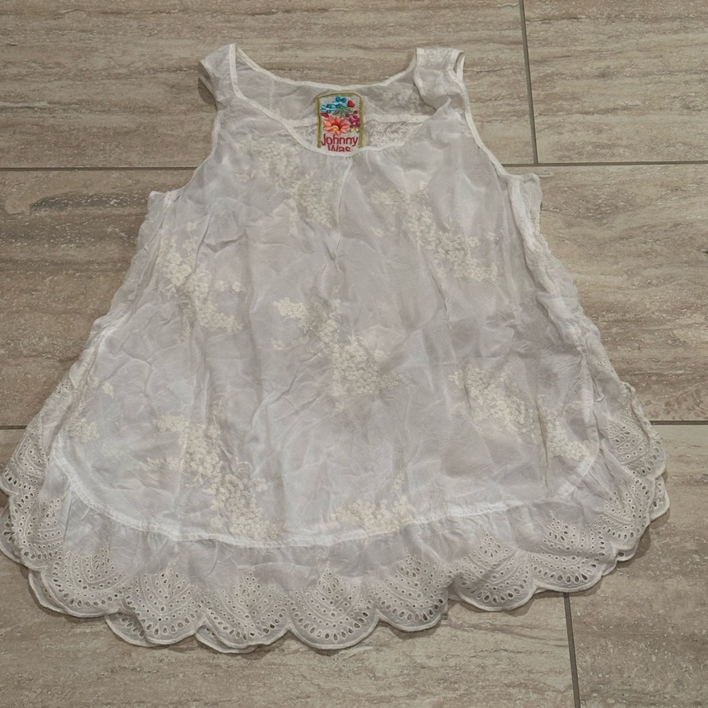 JOHNNY WAS WHITE TANK TOP - SIZE MEDIUM